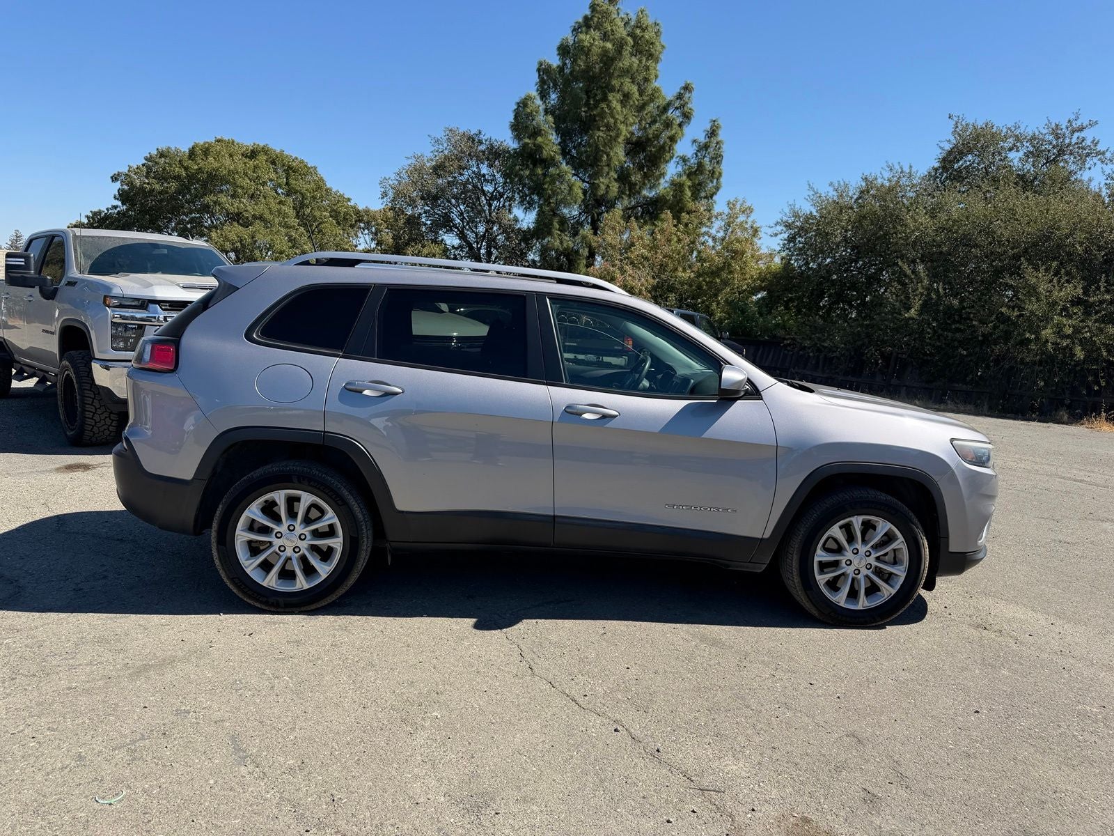 2020 Jeep Cherokee Latitude