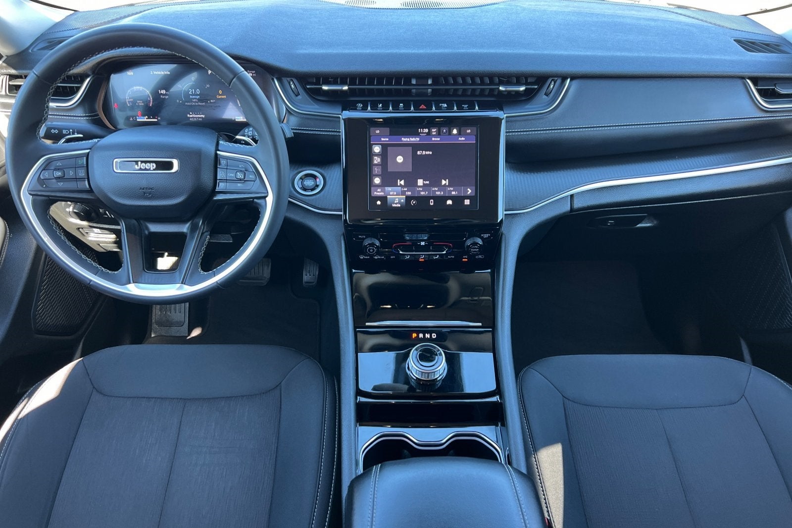 2023 Jeep Grand Cherokee L Laredo