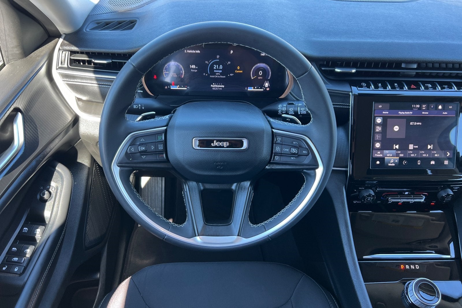 2023 Jeep Grand Cherokee L Laredo