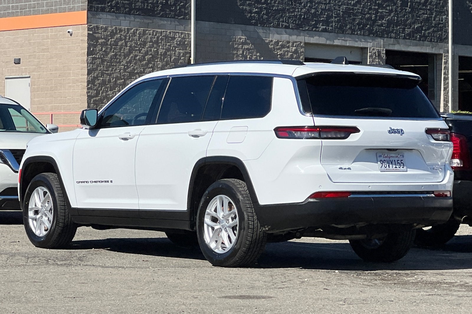 2023 Jeep Grand Cherokee L Laredo