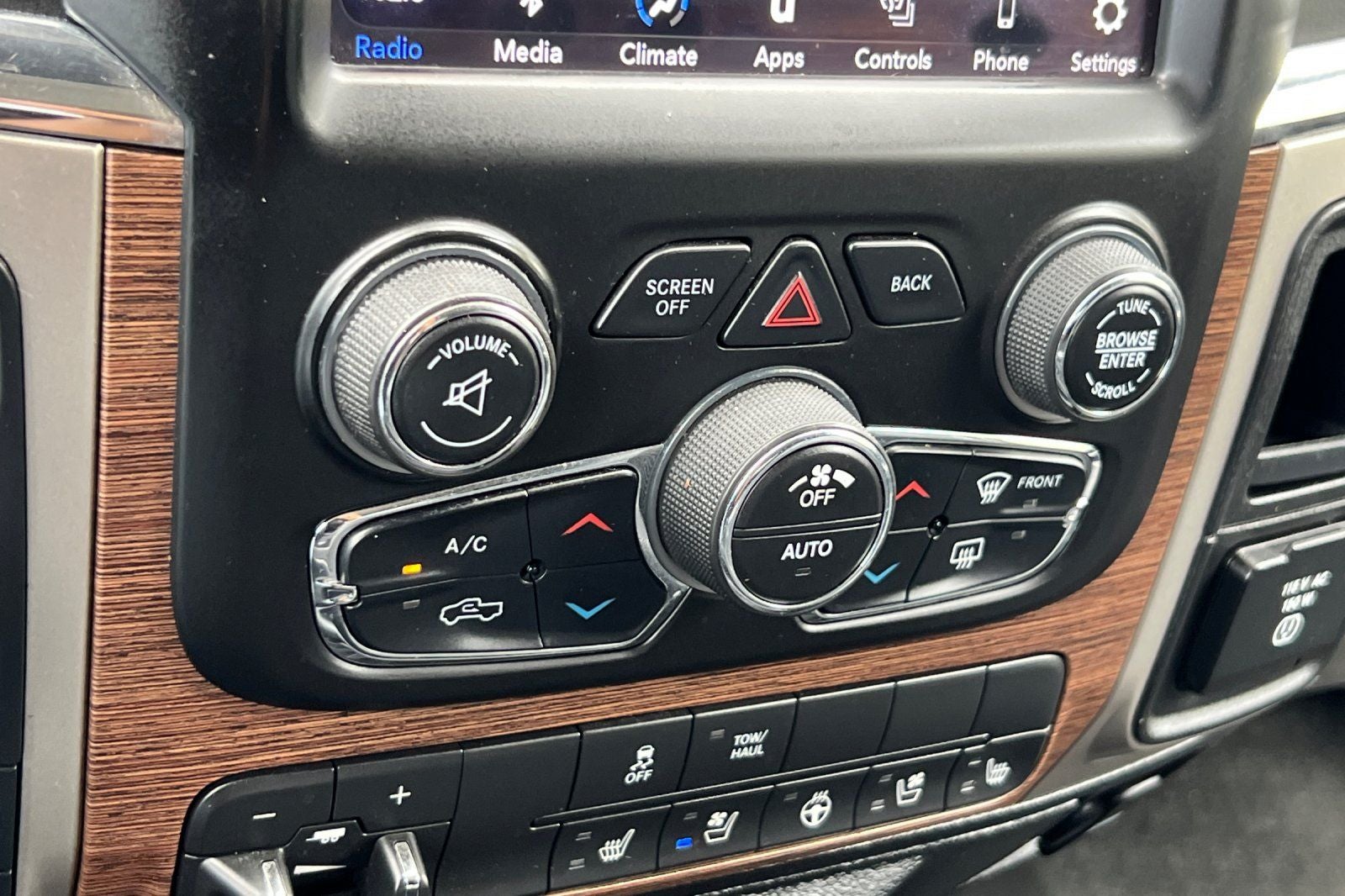 2018 RAM 1500 Laramie