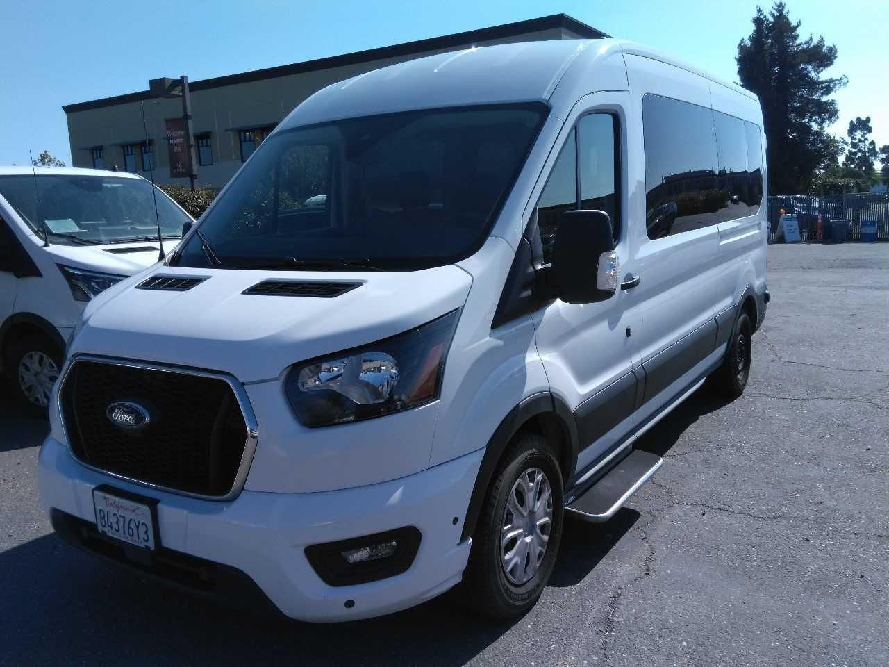 2024 Ford Transit-350 XLT