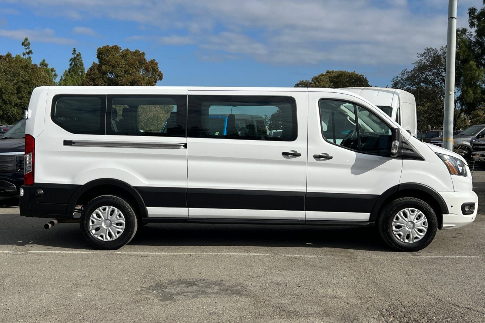 2024 Ford Transit-350 XLT