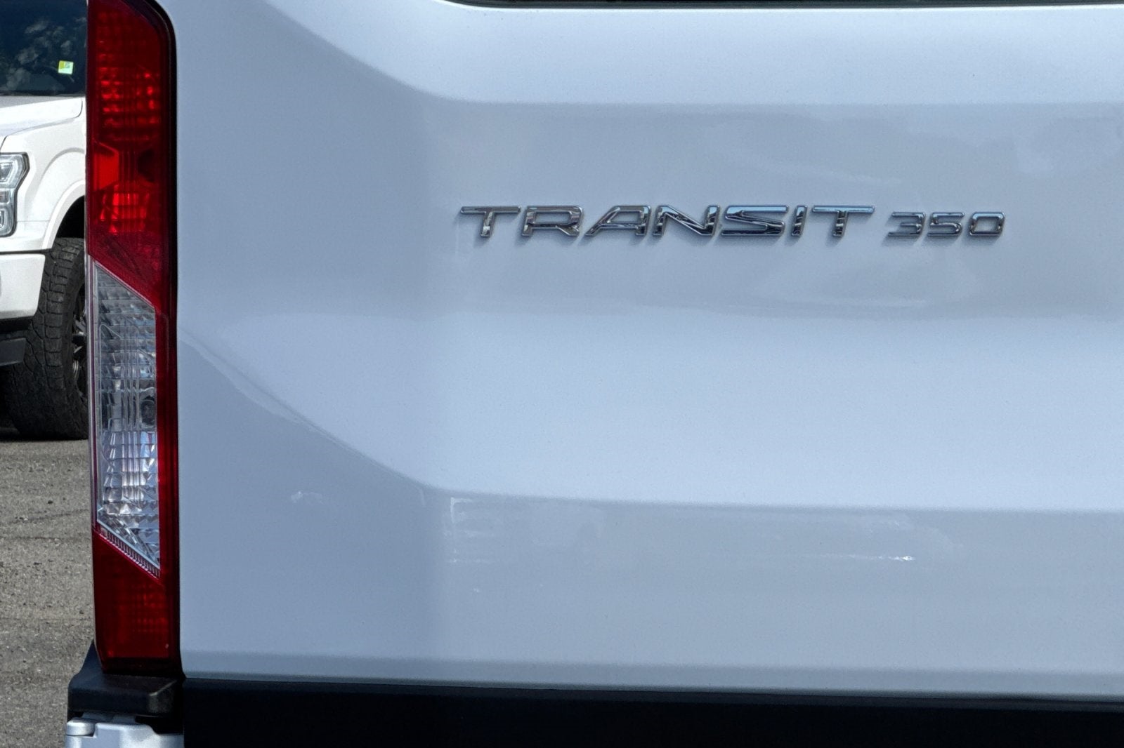 2022 Ford Transit-350 XLT