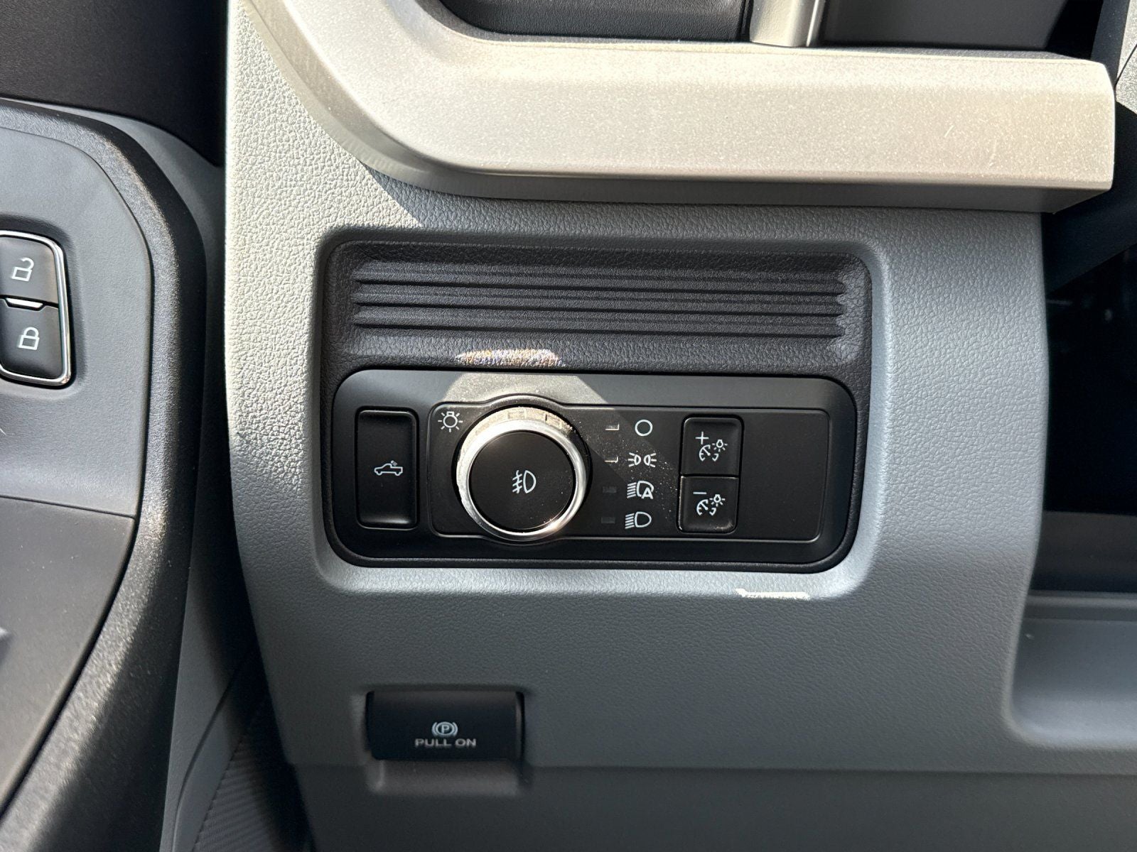 2025 Ford F-550SD XL DRW