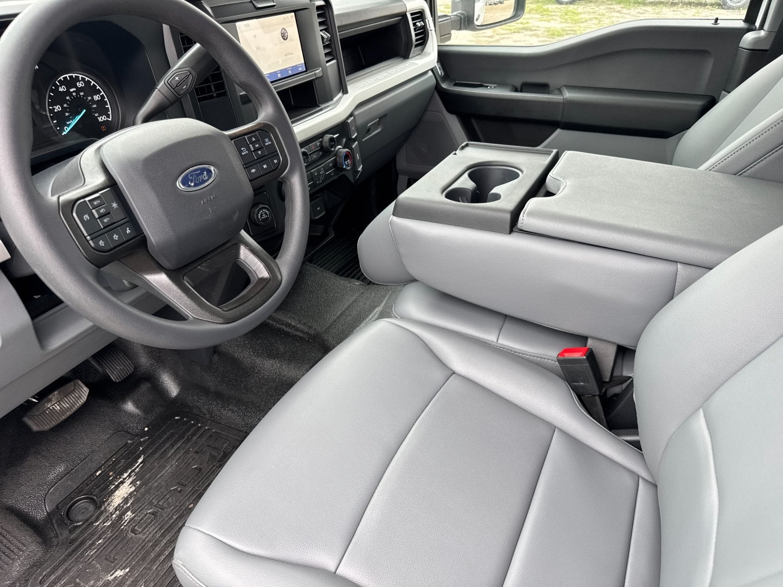 2025 Ford F-350SD XL