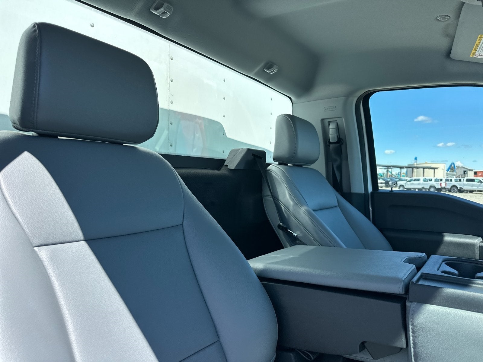 2024 Ford F-600SD XL