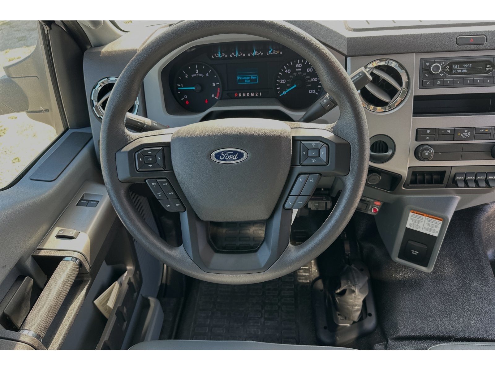 2025 Ford F-650SD Base