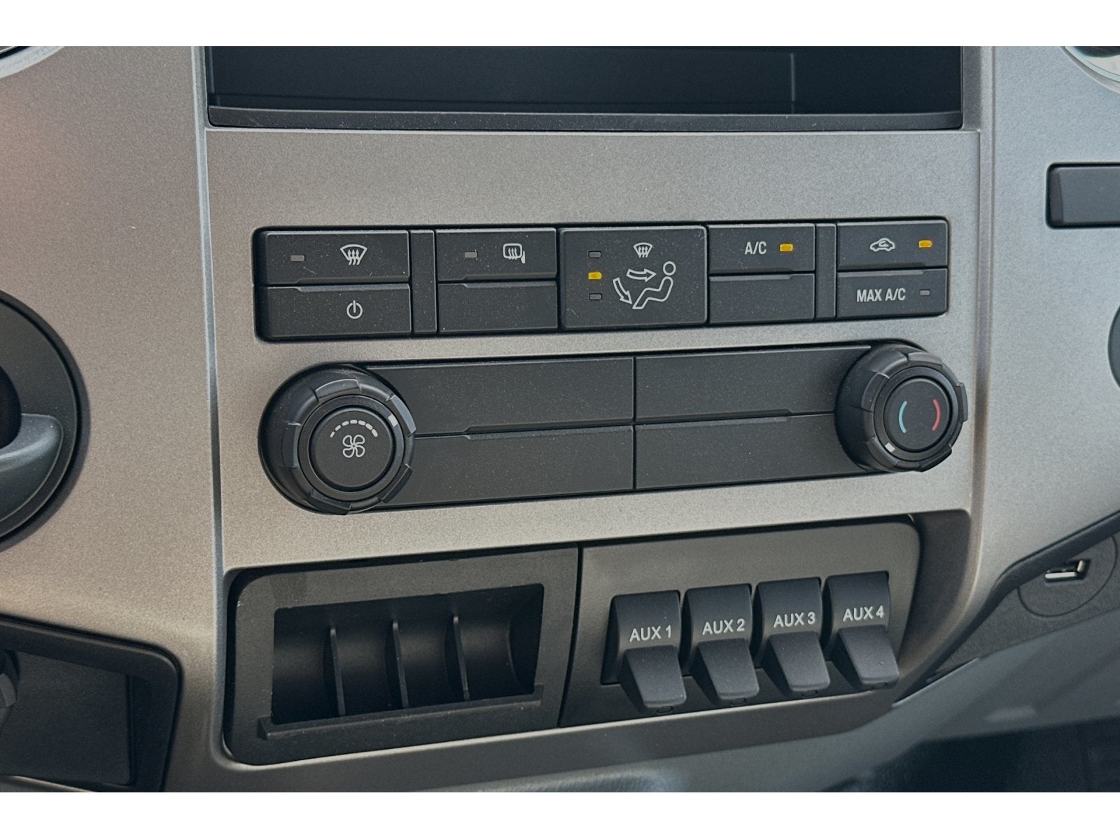 2025 Ford F-650SD Base