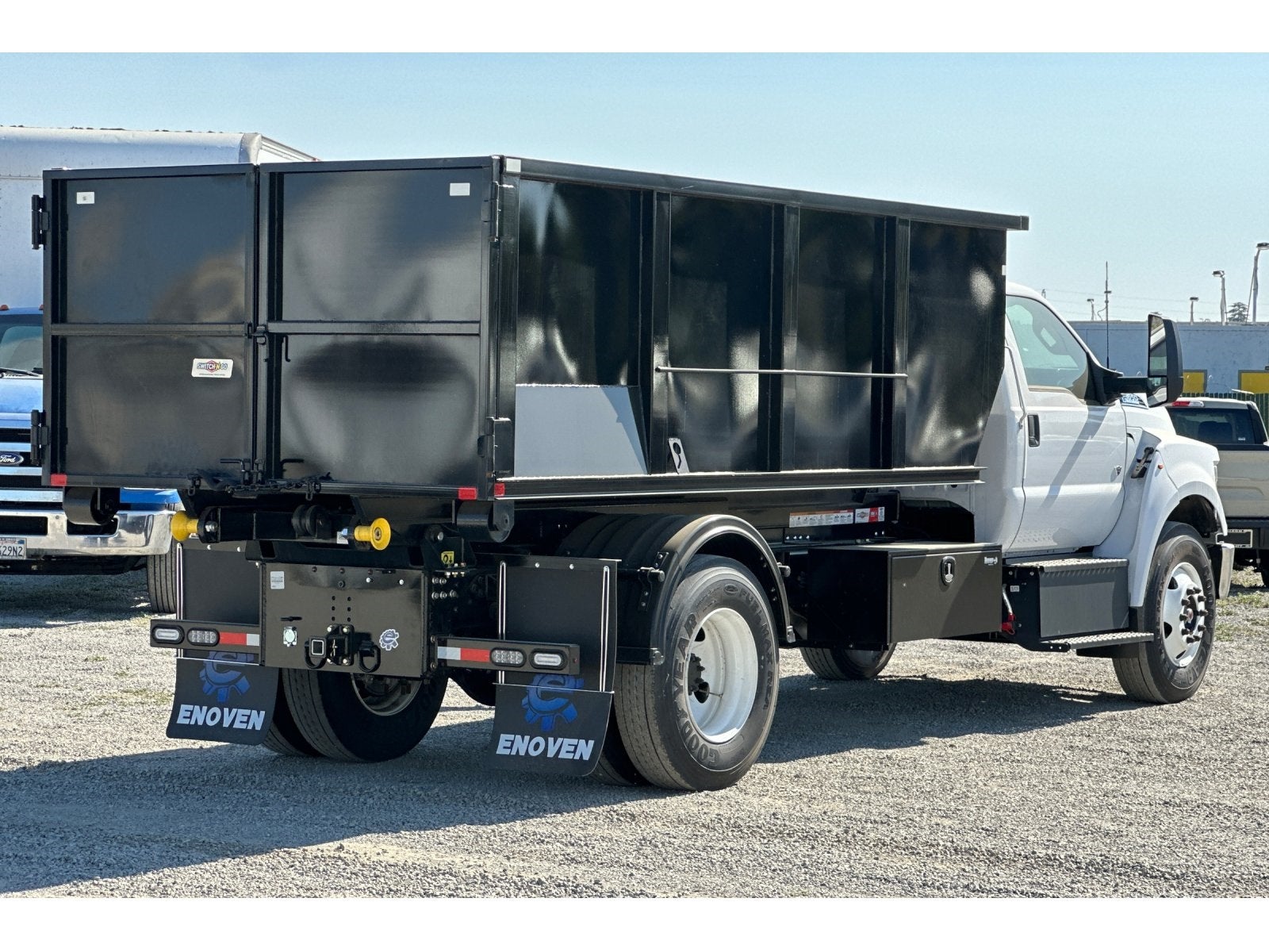 2025 Ford F-650SD Base