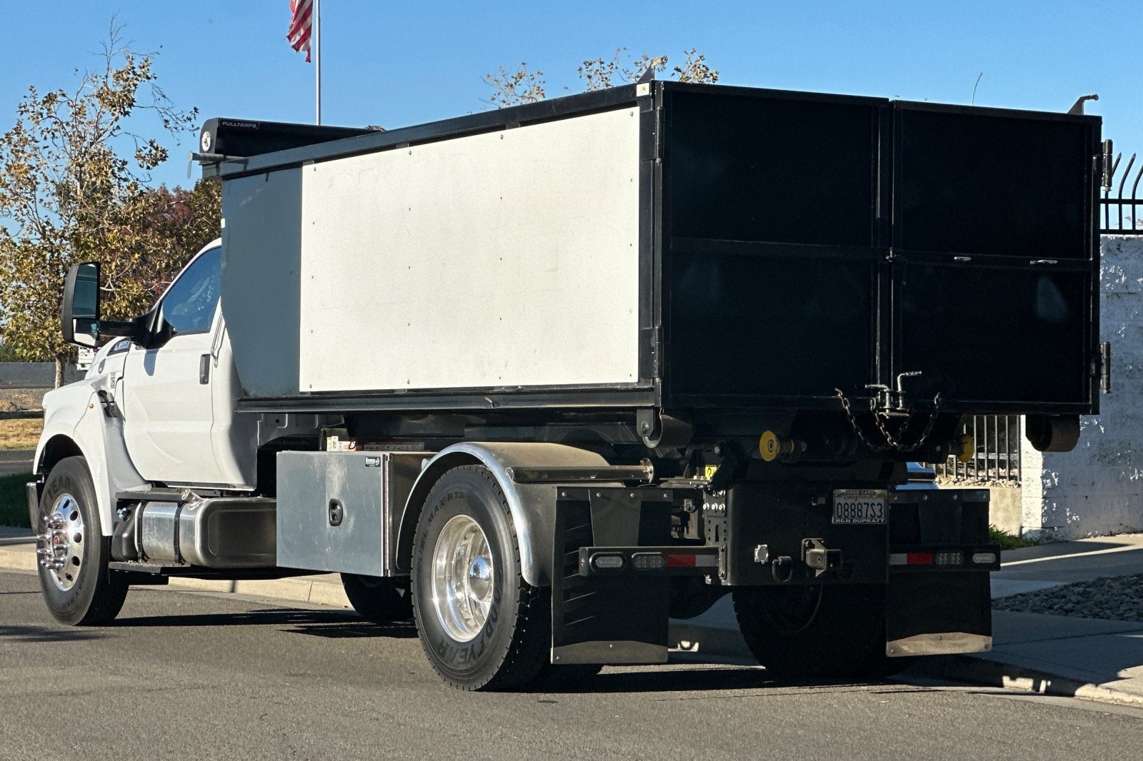 2023 Ford F-650SD Base