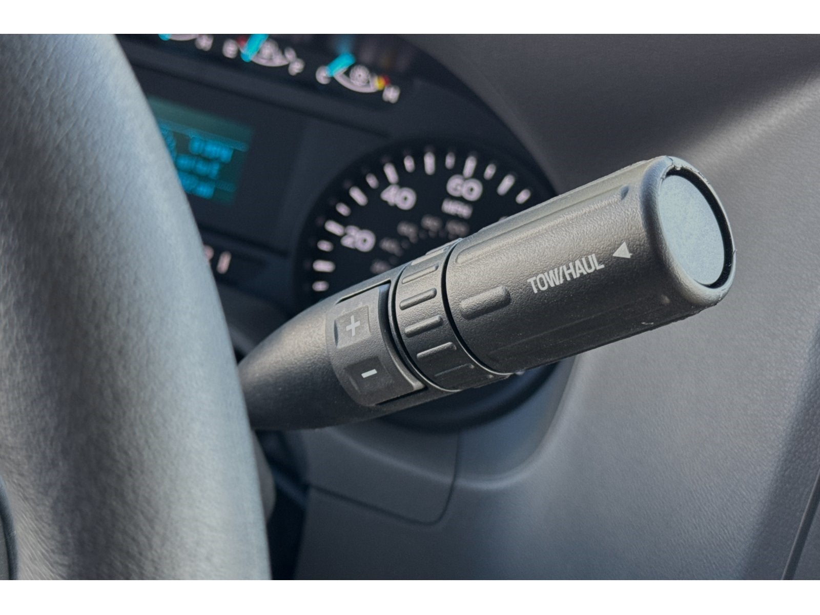 2025 Ford E-350SD Base Cutaway