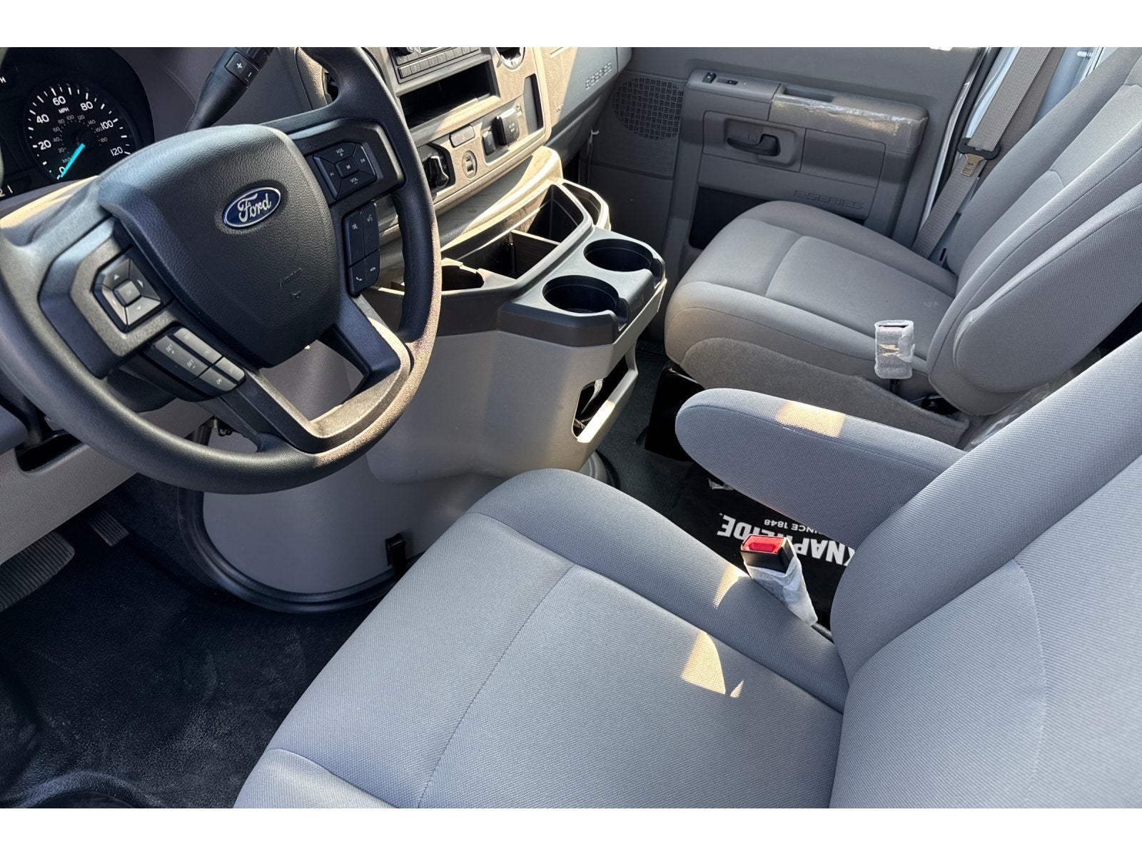 2025 Ford E-350SD Base Cutaway