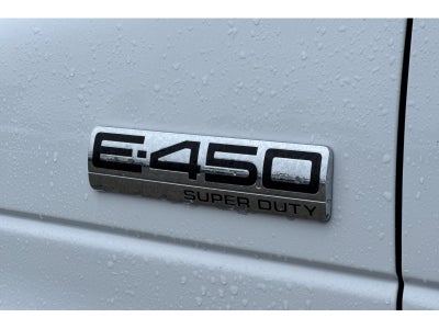 2024 Ford E-450SD Base DRW