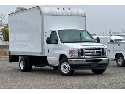 2024 Ford E-450SD Base DRW