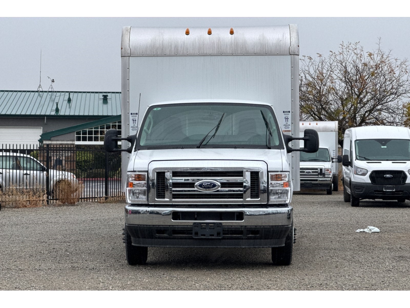 2024 Ford E-450SD Base DRW