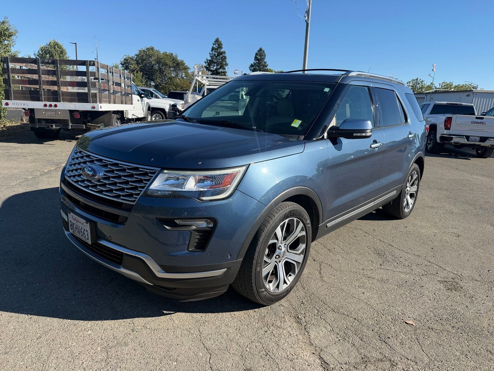 2019 Ford Explorer Platinum 4WD's photo