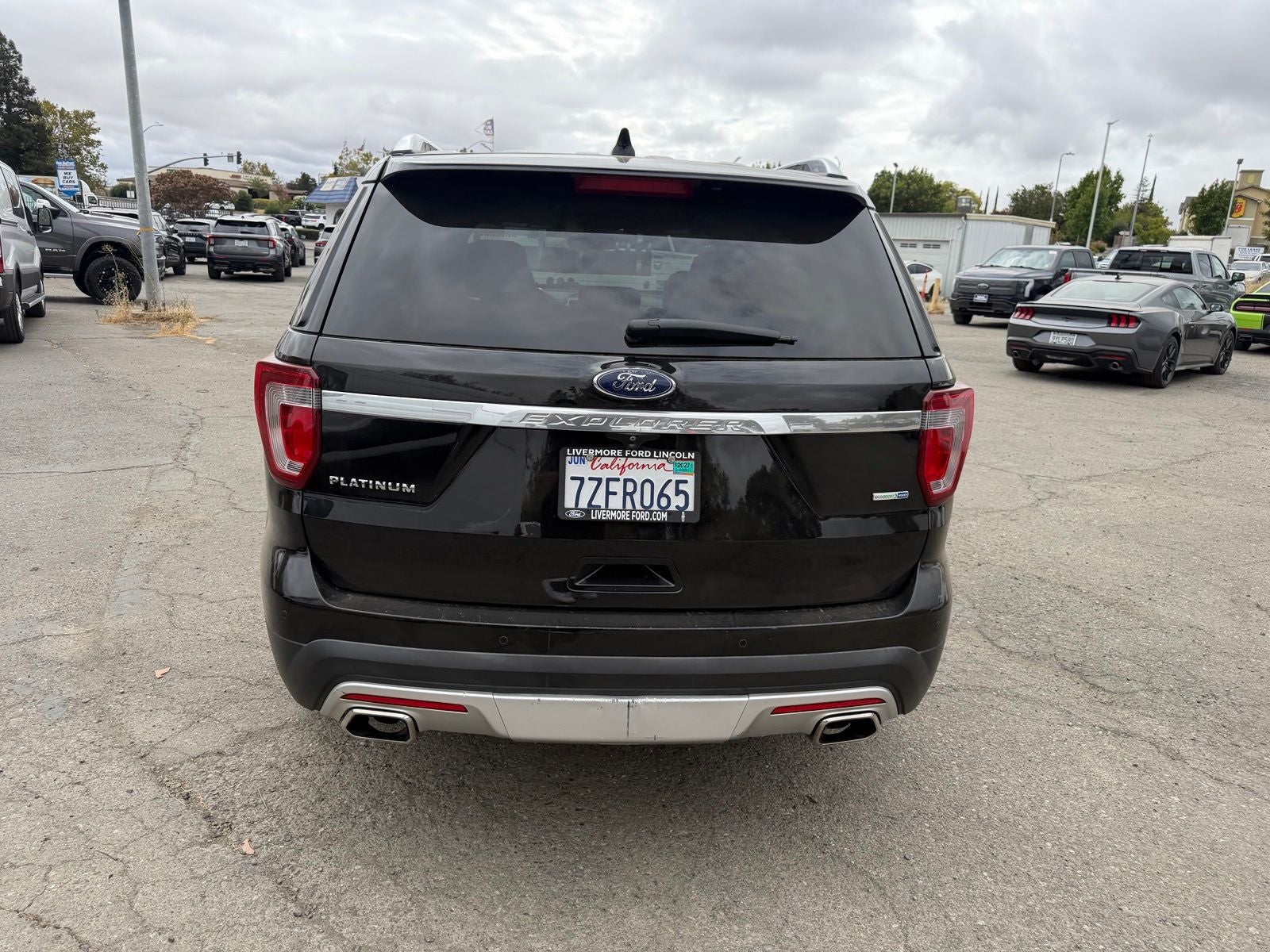 2017 Ford Explorer Platinum