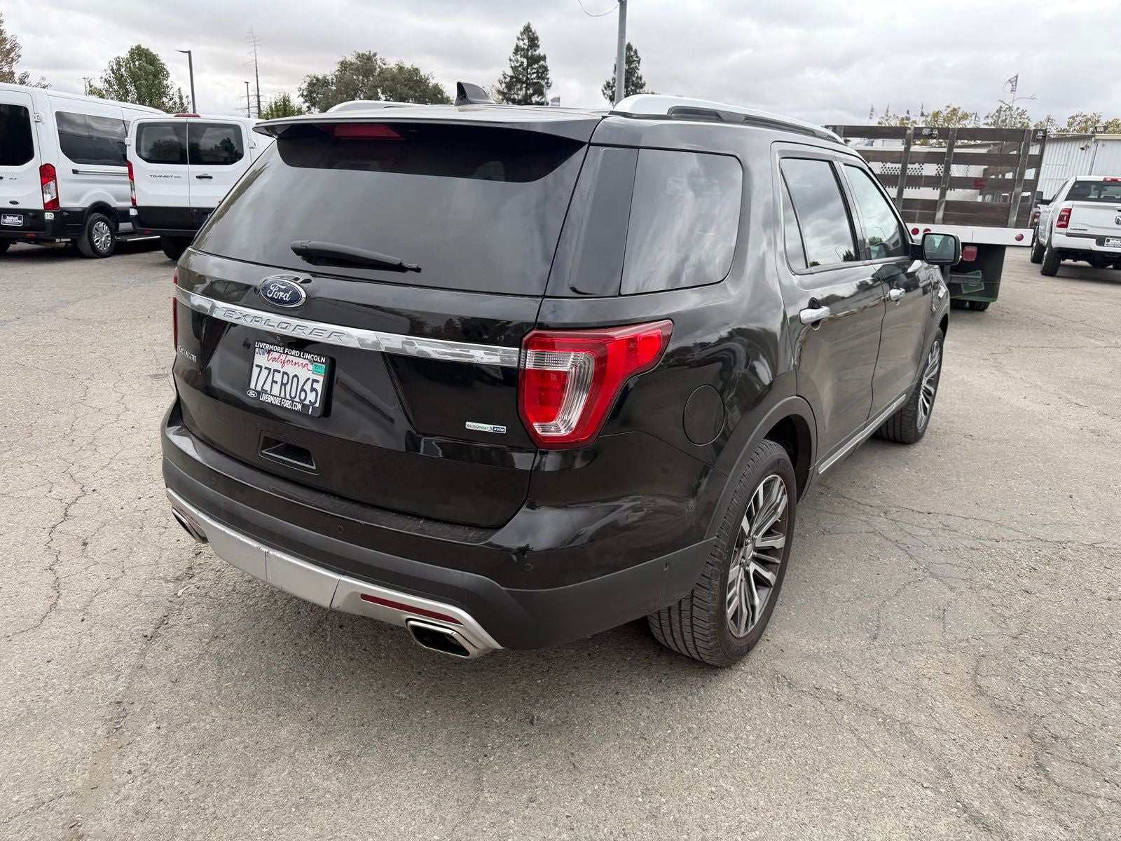 2017 Ford Explorer Platinum