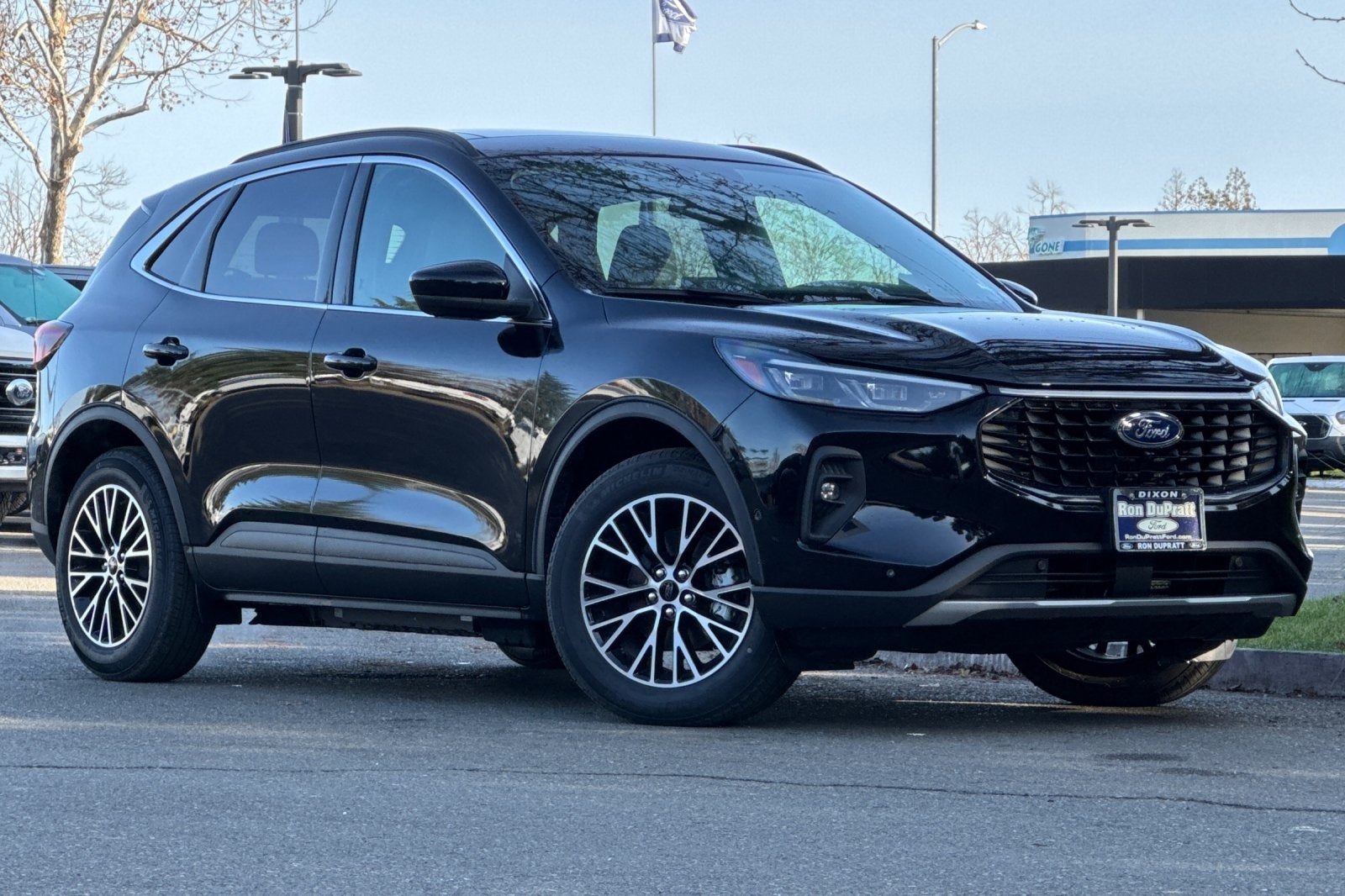 2024 Ford Escape Plug-In Hybrid Base