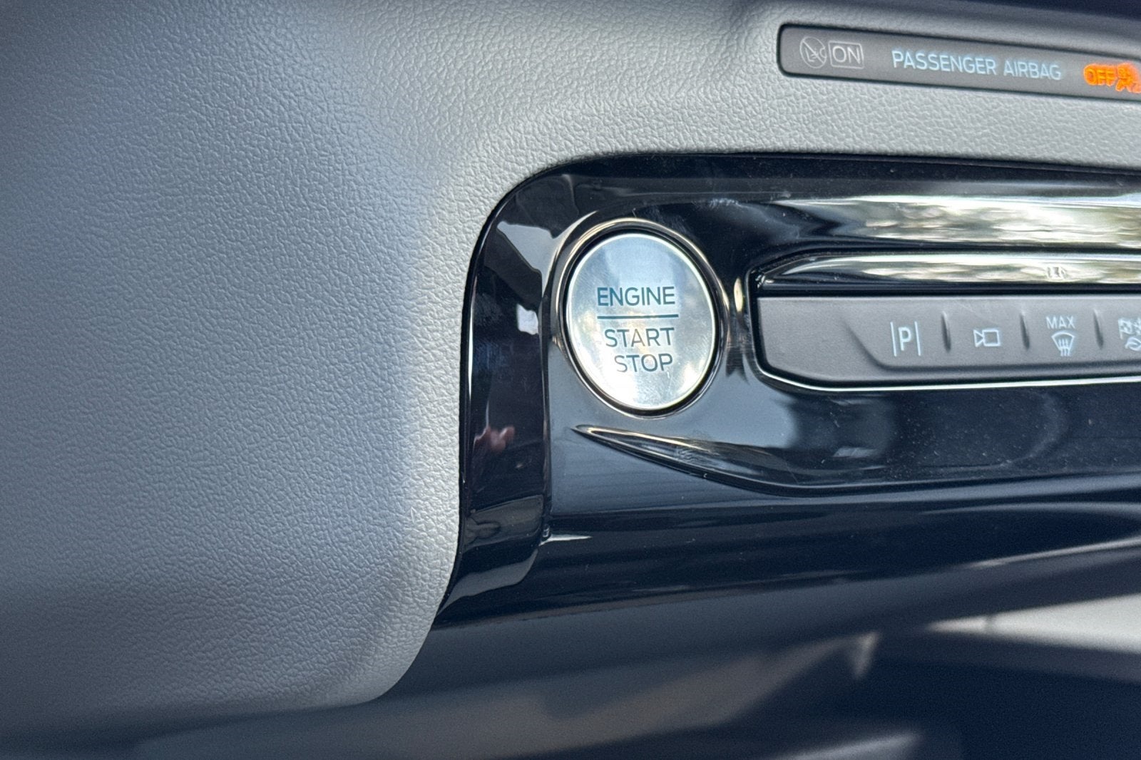 2024 Ford Escape Plug-In Hybrid Base