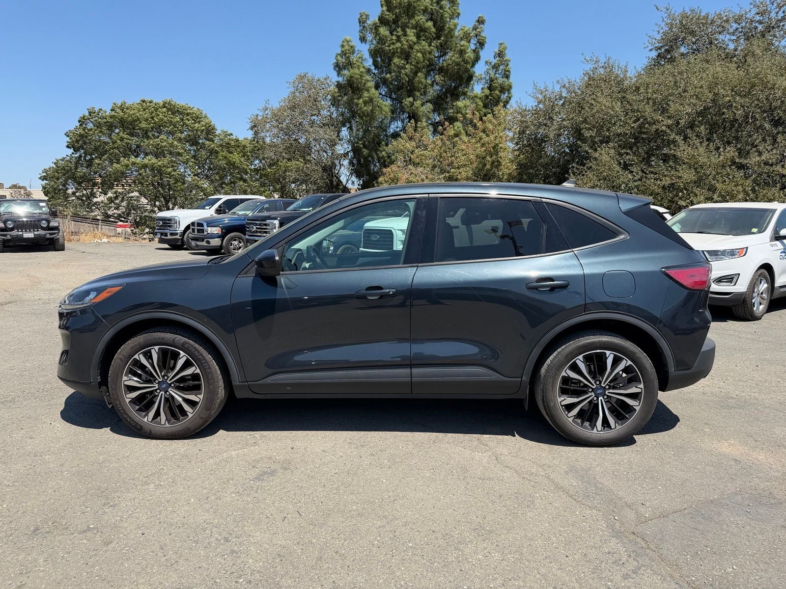 Used 2022 Ford Escape SE with VIN 1FMCU9G63NUB63611 for sale in Dixon, CA