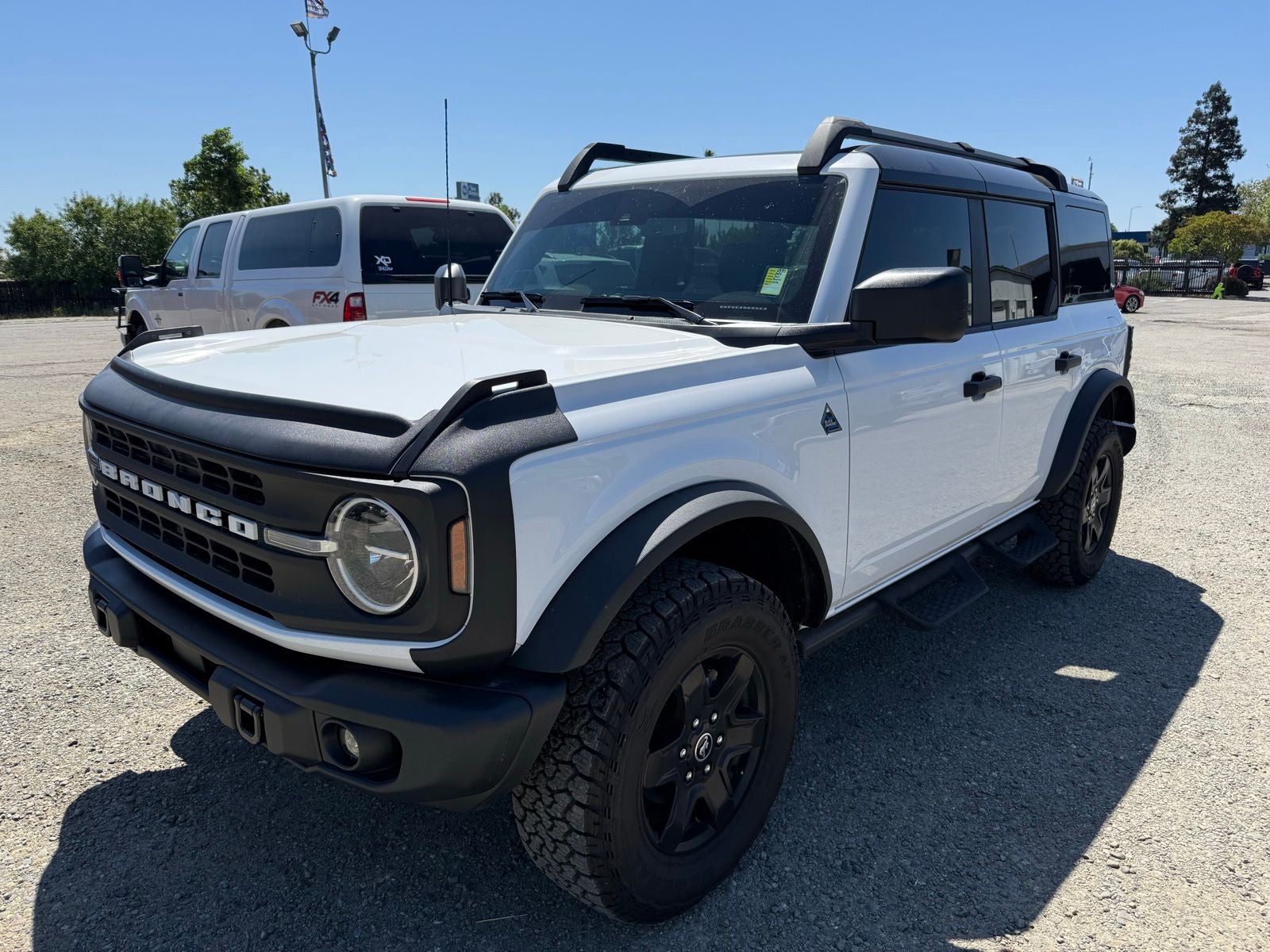 2024 Ford Bronco Black Diamond Mid (322A) 4x4's photo