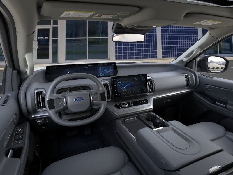 2026 Ford Expedition XLT