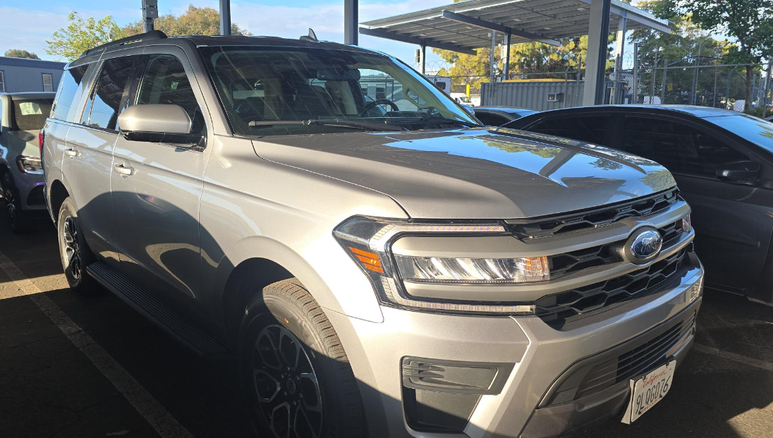 2024 Ford Expedition XLT