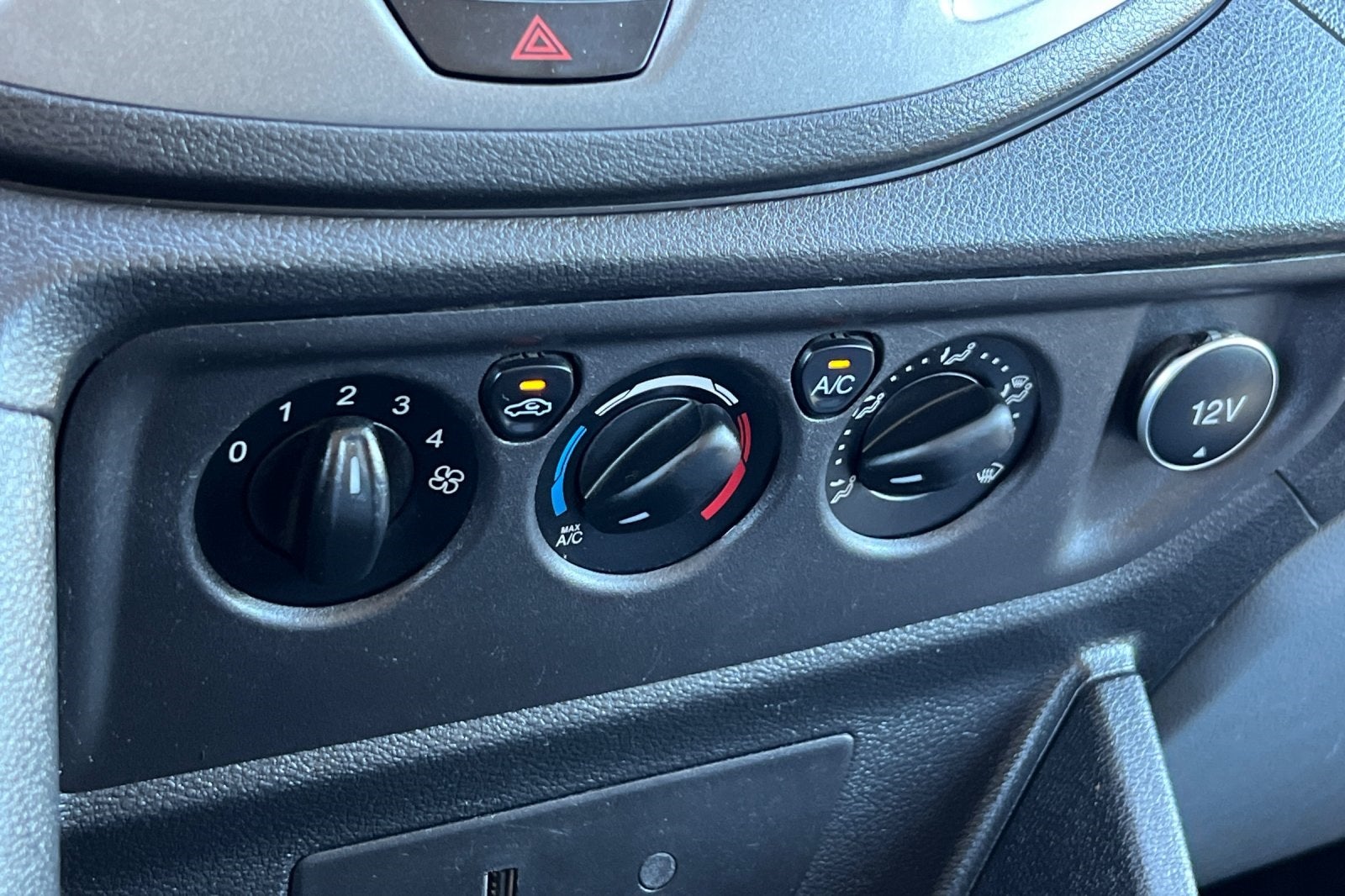 2018 Ford Transit-150 XL