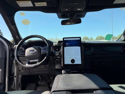 2023 Ford F-150 Lightning Lariat