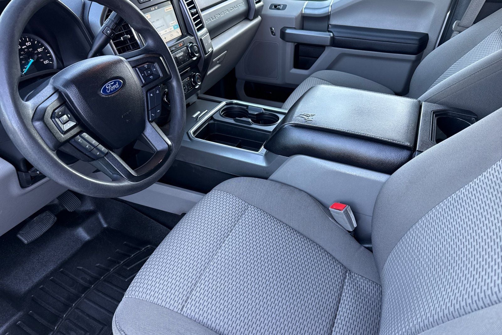 2017 Ford F-250SD XLT