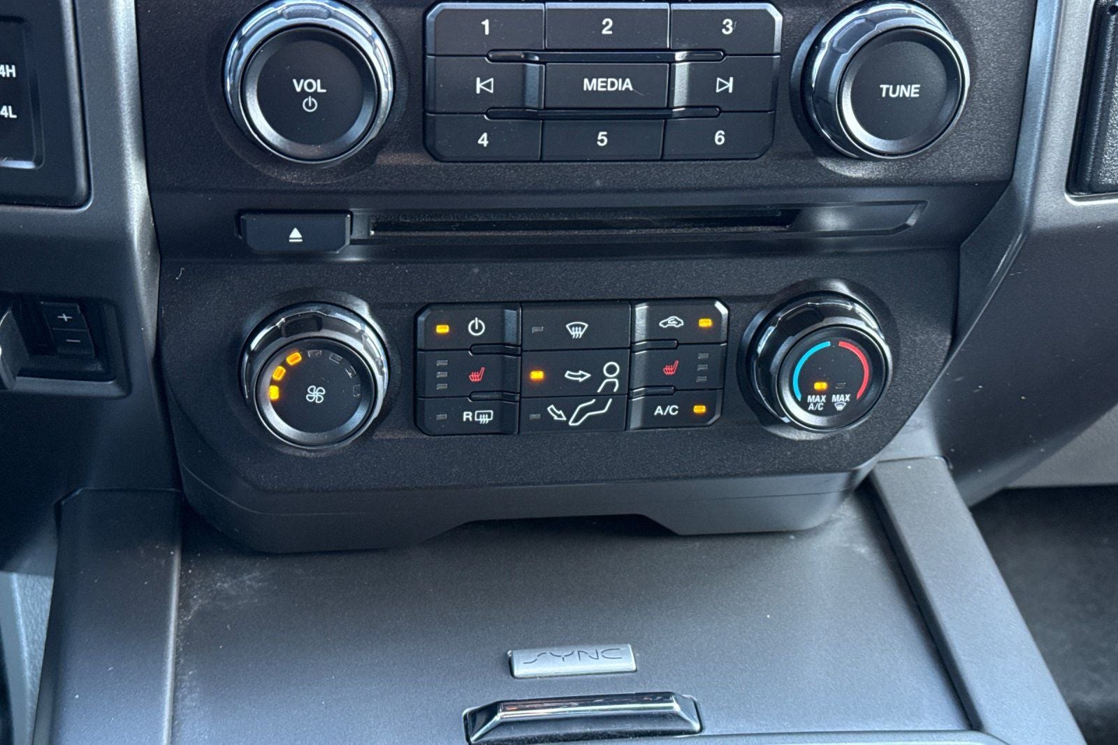 2017 Ford F-250SD XLT