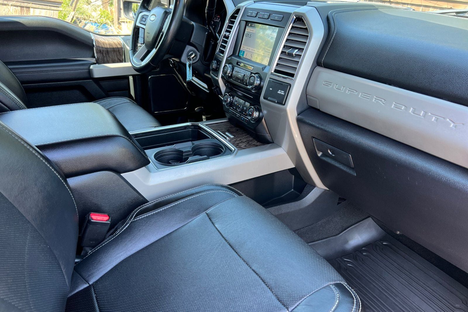 2017 Ford F-250SD Lariat
