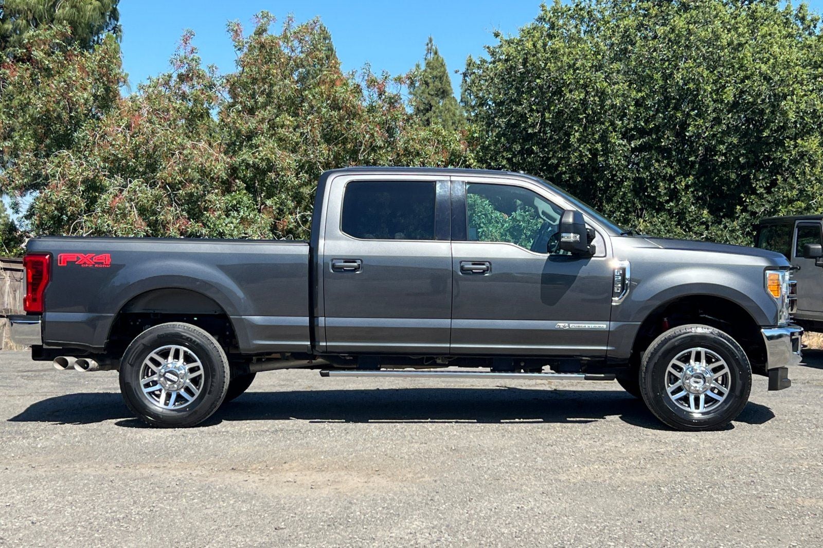 2017 Ford F-250SD Lariat