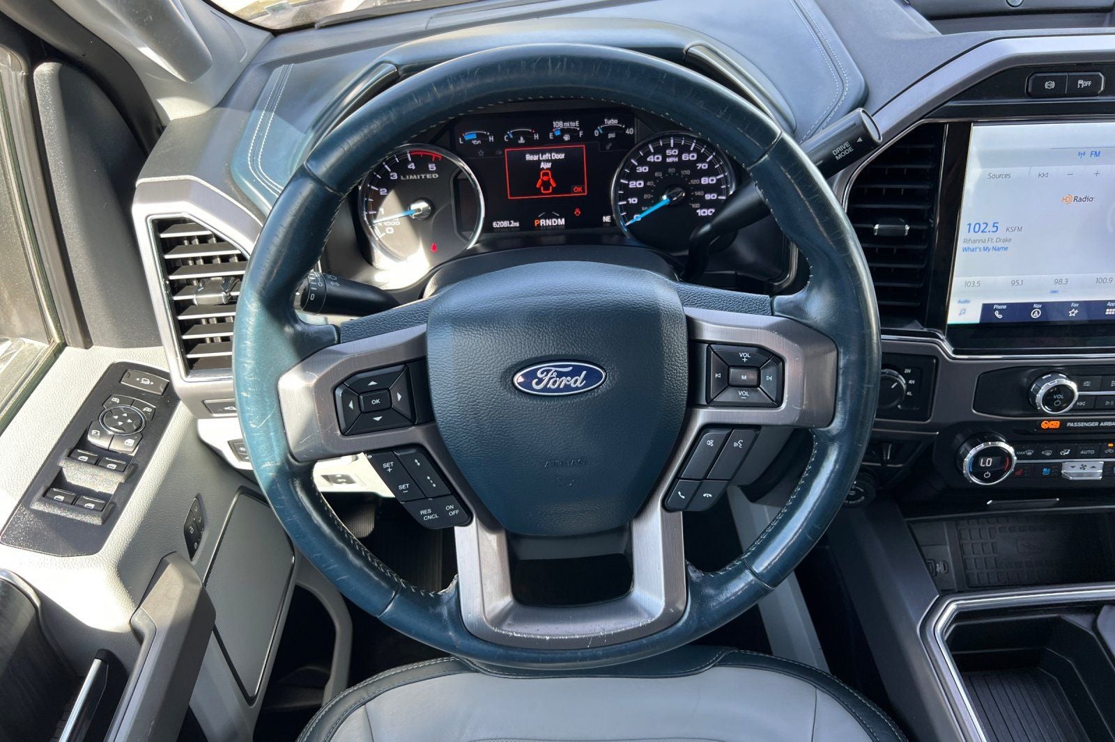 2022 Ford F-250SD Limited