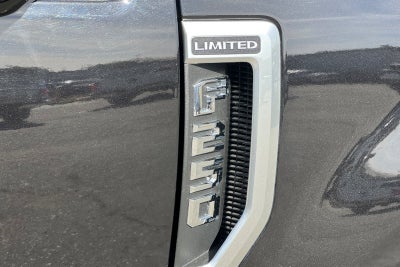 2022 Ford F-250SD Limited