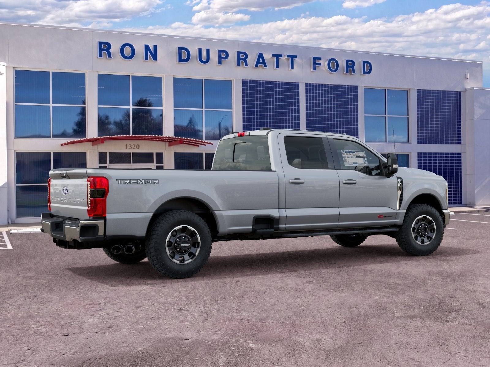2027 Ford F-350SD XLT
