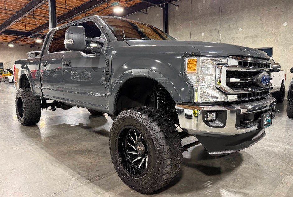 2021 Ford F-350SD Lariat