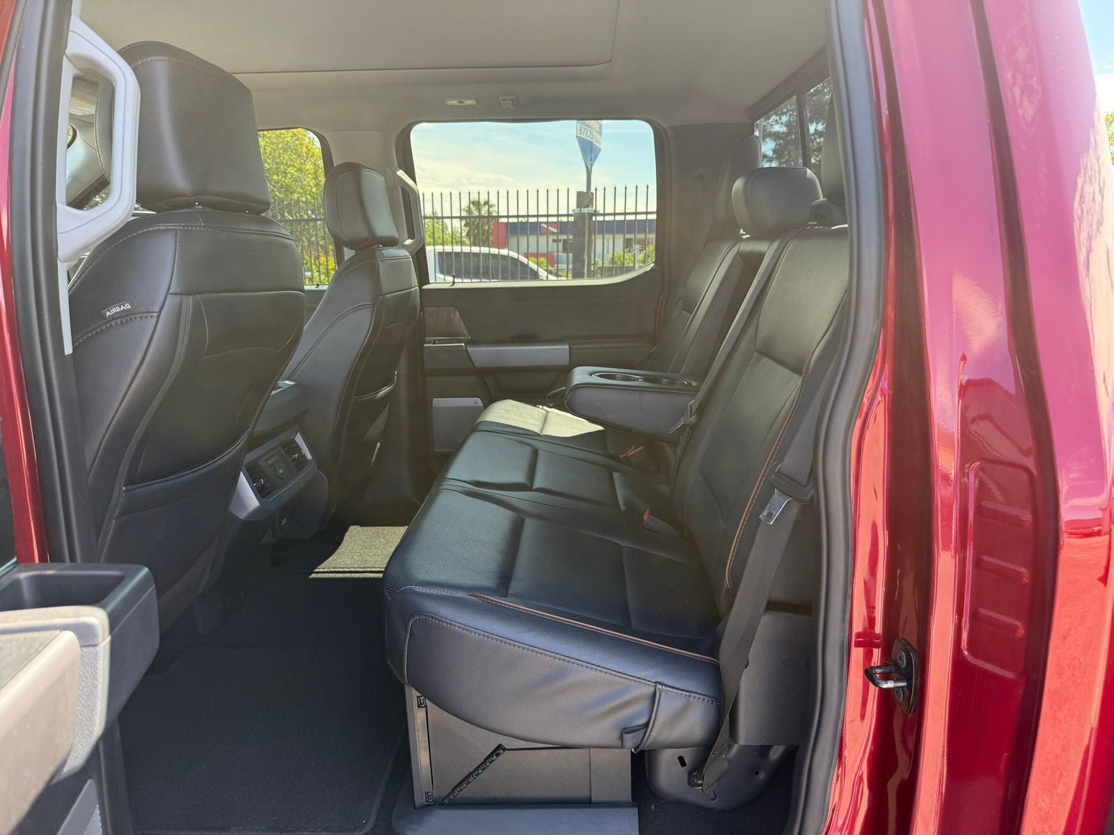 2025 Ford F-350SD Lariat