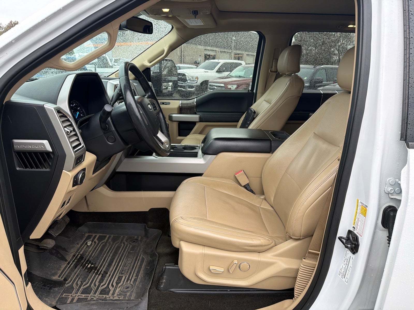 2017 Ford F-350SD Lariat