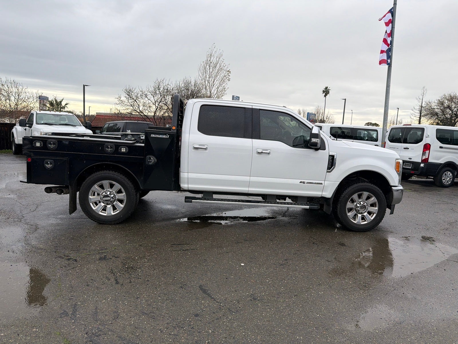 2017 Ford F-350SD Lariat