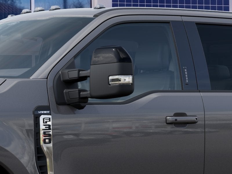 2027 Ford F-350SD Lariat DRW