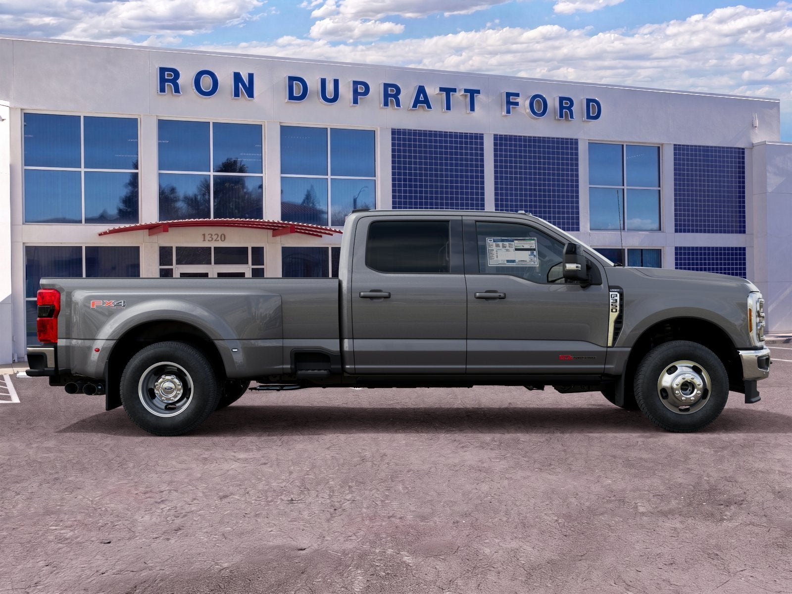 2027 Ford F-350SD Lariat DRW