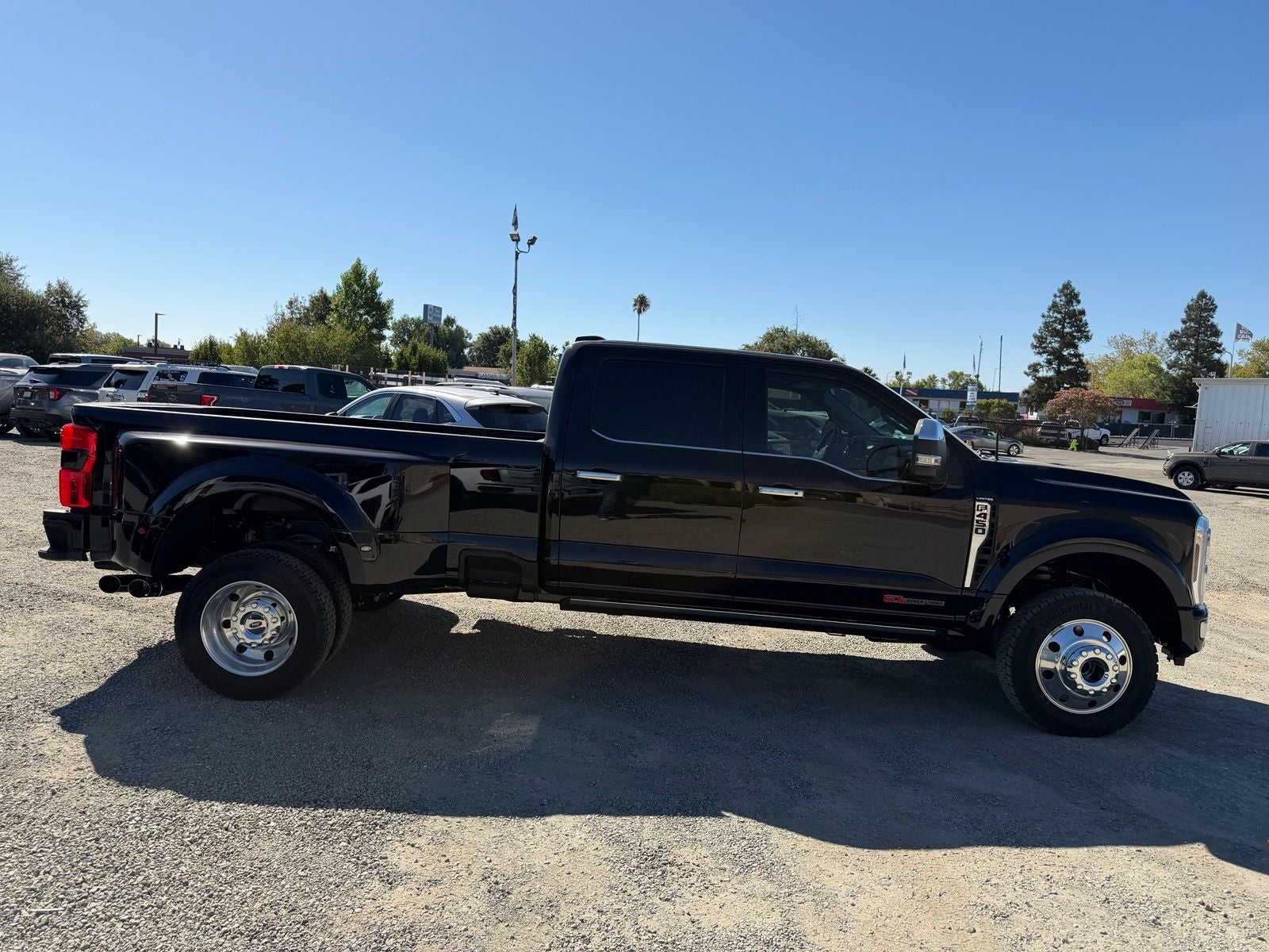 2024 Ford F-450SD Limited DRW