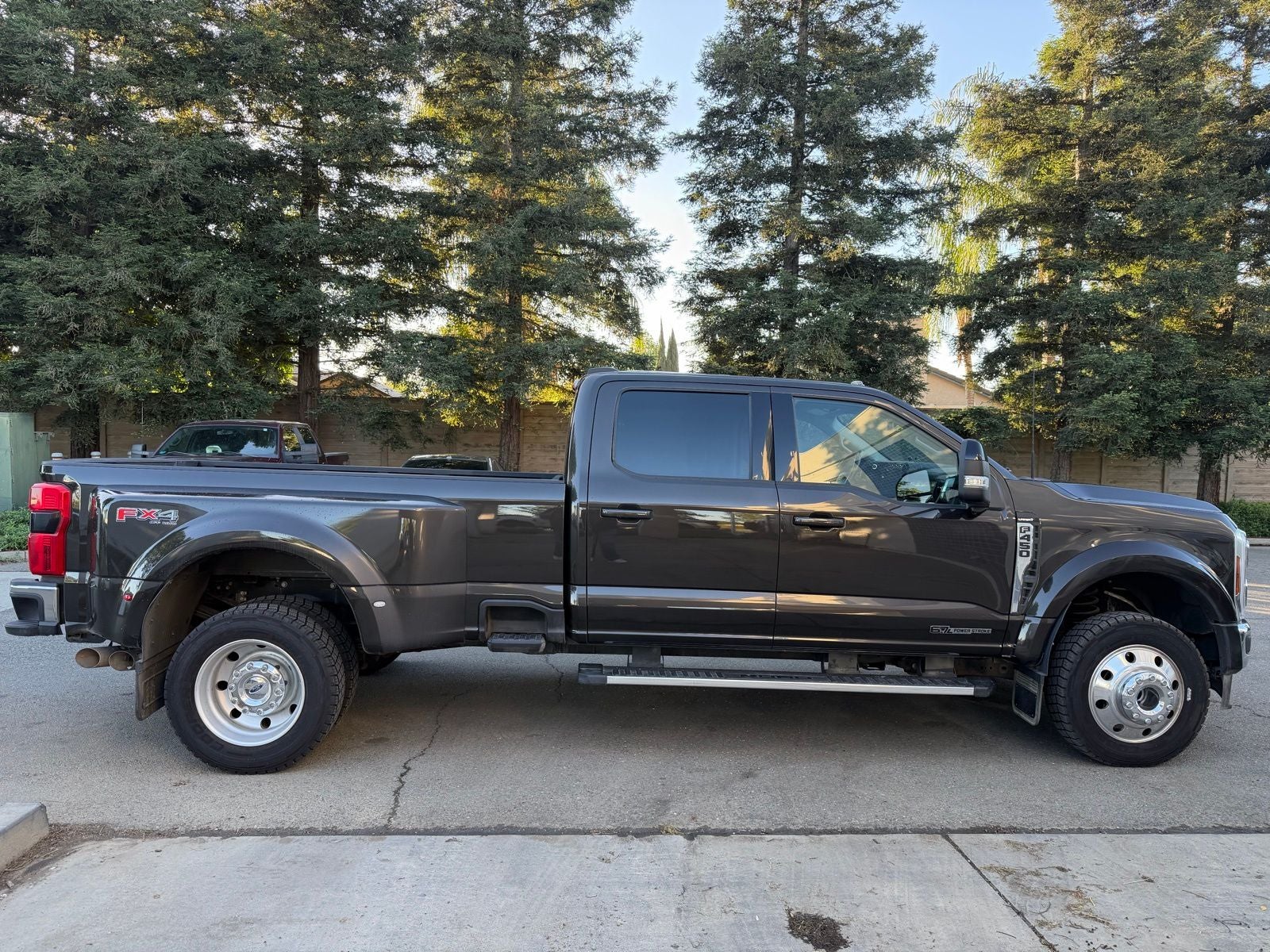 2024 Ford F-450SD Lariat DRW