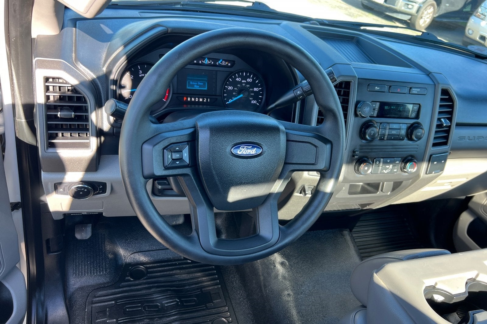 2017 Ford F-350SD XL DRW