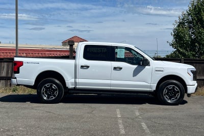 2023 Ford F-150 Lightning XLT