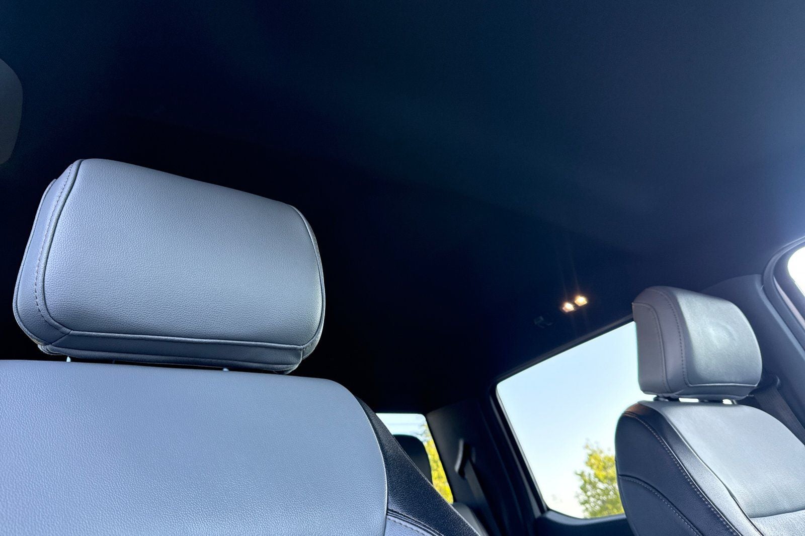 2022 Ford F-150 Lightning Lariat