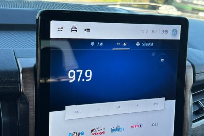 2023 Ford F-150 Lightning Lariat